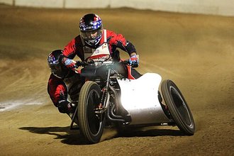 Sidecar speedway