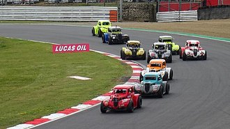 Legends car racing