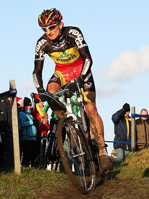 Cyclo-cross
