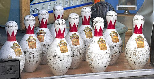 Duckpin bowling