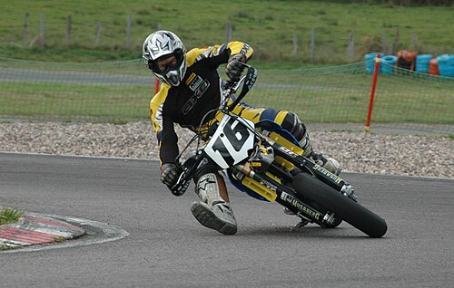 Supermoto