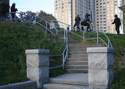 Aggressive inline skating