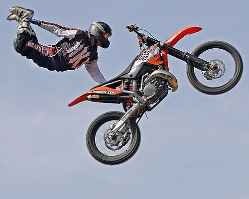 Freestyle motocross